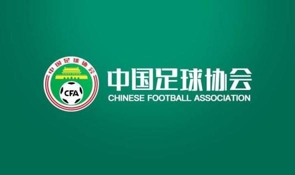 他揉捏她的双乳挺进她的身体视频